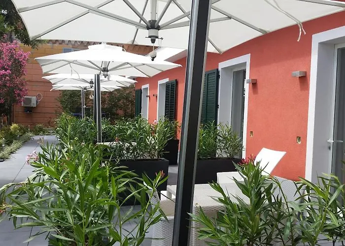 Roca Du Ma Pasu 여관 몬테로소 알 마레